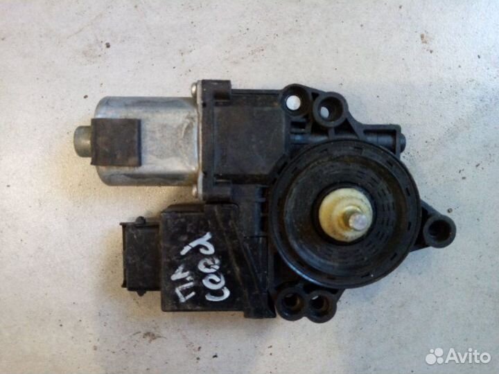 Мотор стеклоподъемника передний левый Kia Ceed