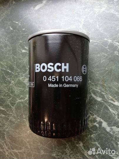 Фильтр масляный Bosch 0451104066