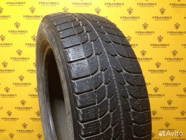 Michelin X-Ice 205/60 R16