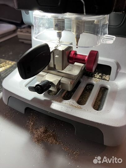 Ключ Ford Transit с программированием в автомобиль