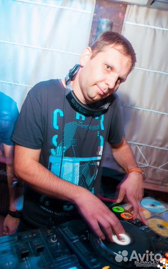 Ведущий,dj.Аренда звука, света на мероприятия