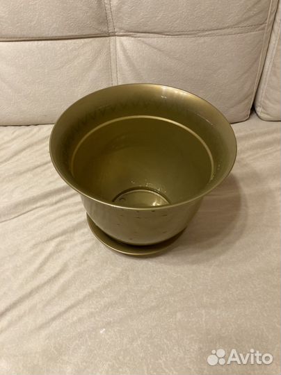 Кашпо горшок для цветов