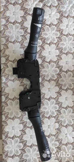 Подрулевой переключатель Nissan Note e12