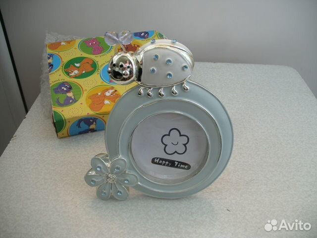 Рамка д/фото жучок 11*12 см новая