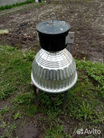 Фонарь уличный