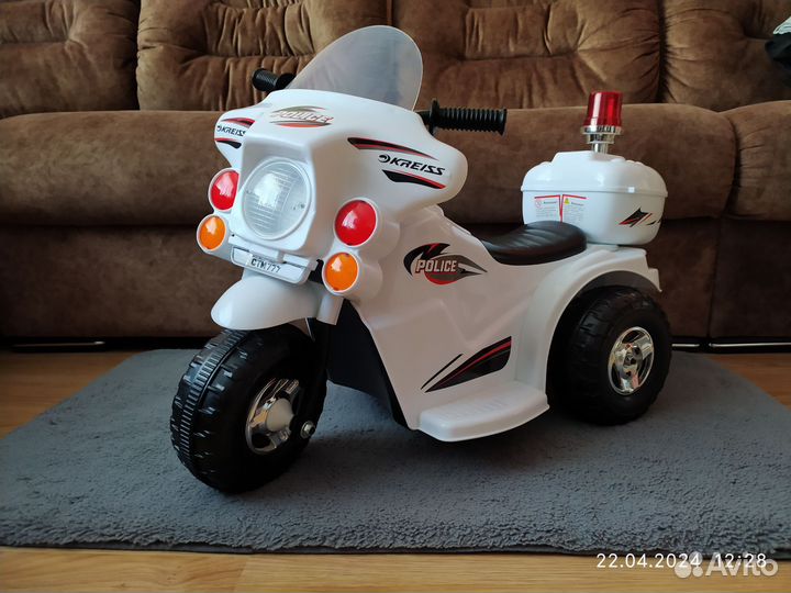 Трехколесный скутер Kreiss Полиция (LQ9981)