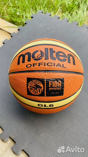 Баскетбольный мяч molten