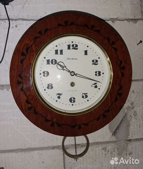 Часы настенные 