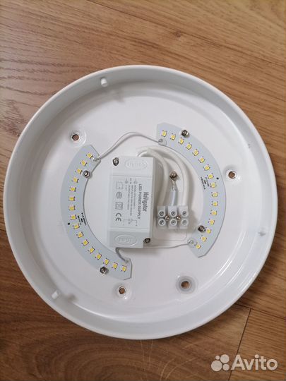 Светильник потолочный светодиодный