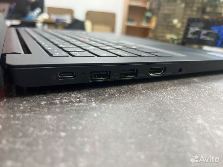 Ноутбук Lenovo ThinkPad E14 i5/8/256