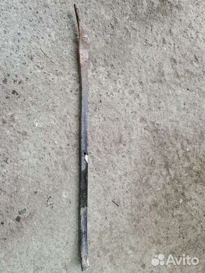 Направляющая заднего бампера Mercedes W211