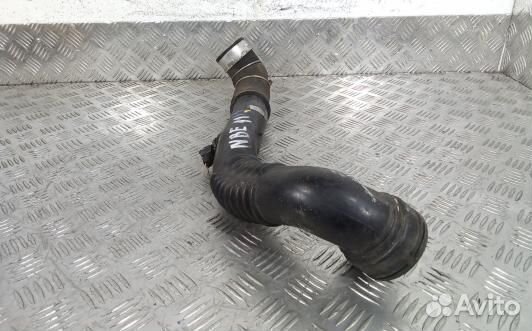 Патрубок интеркулера BMW 3 E90/E91 (NBE11WK01)