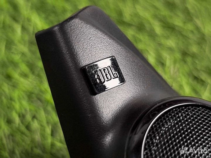 Накладка двери Toyota Hilux AN120 2021