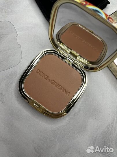 Тени для век givenchy и бронзер Dolce Gabbana