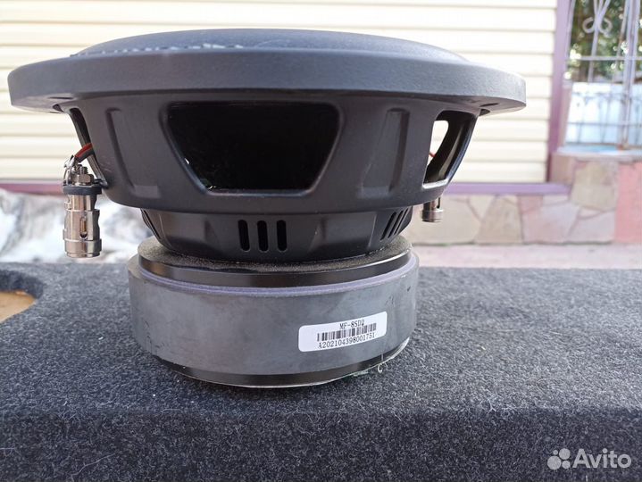 Сабвуфер и усилитель моноблок