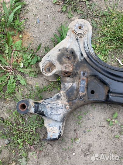 Подрамник передний chevrolet aveo t 250