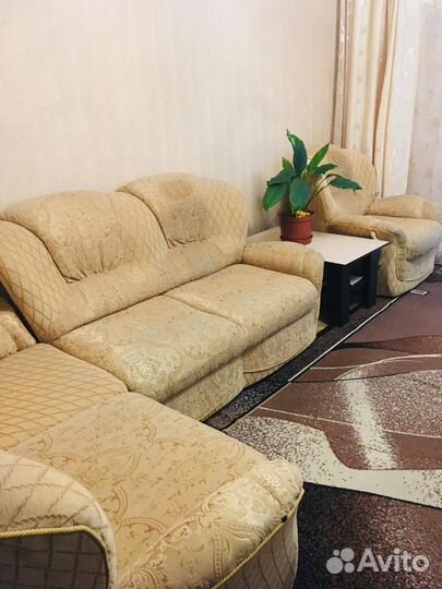 Продам угловой диван