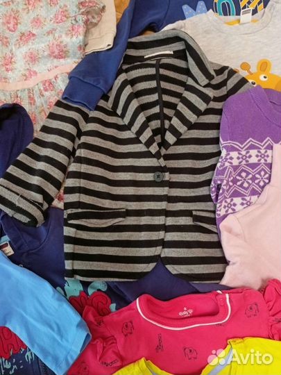 Большой пакет одежды на девочку 92