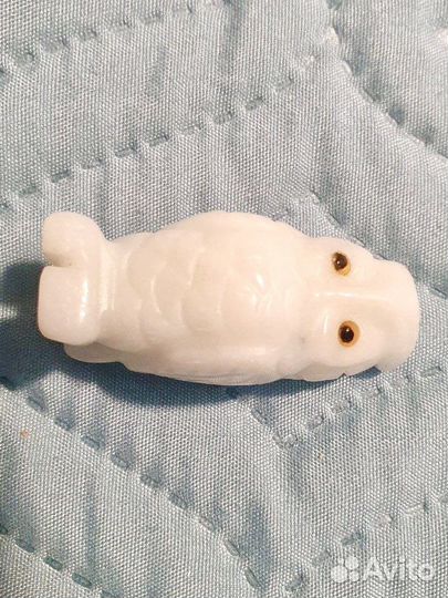 Фигурки из нефрита и горного хрусталя