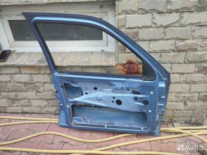 Дверь передняя левая Volkswagen Golf 3 1991-1997