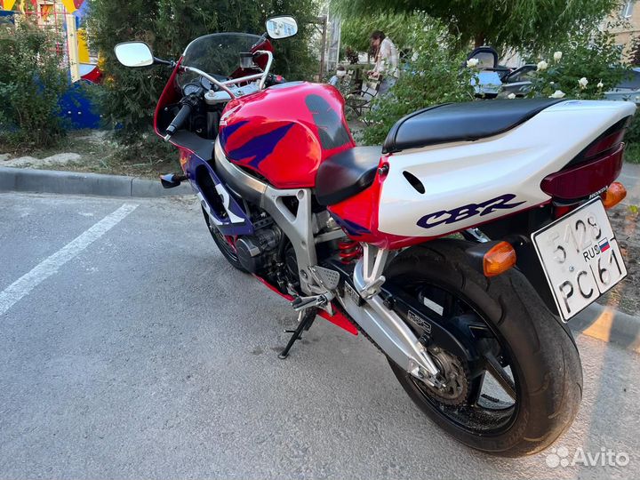 Honda CBR 919 Fireblade