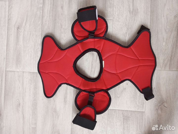 Нагрудник хоккейный детский