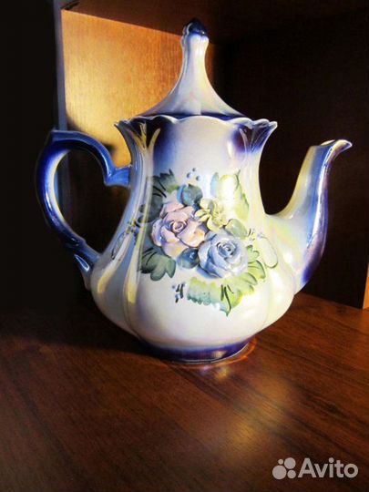 Кофейник. Кисловодский фарфор. СССР