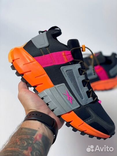 Кроссовки reebok zig kinetica