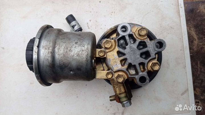 Гур Toyota platz- vitz,echo