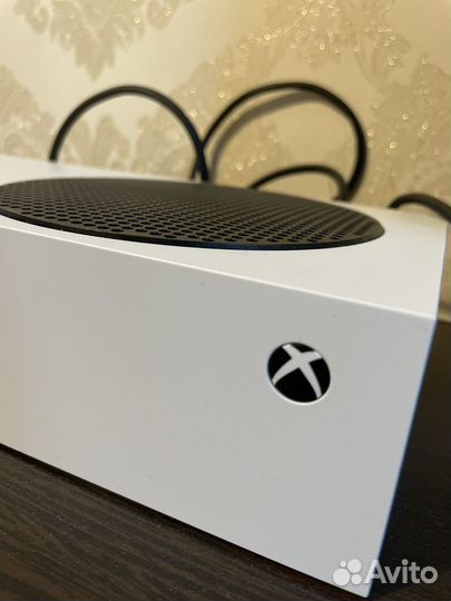 Xbox series s, два геймпада