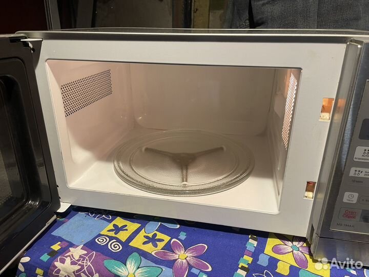 Свч микроволновая печь lg бу