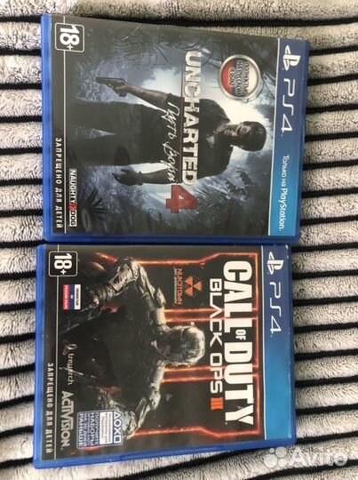 Игровая приставка ps4 бу