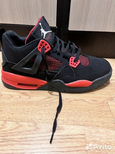 Кроссовки nike air jordan 4