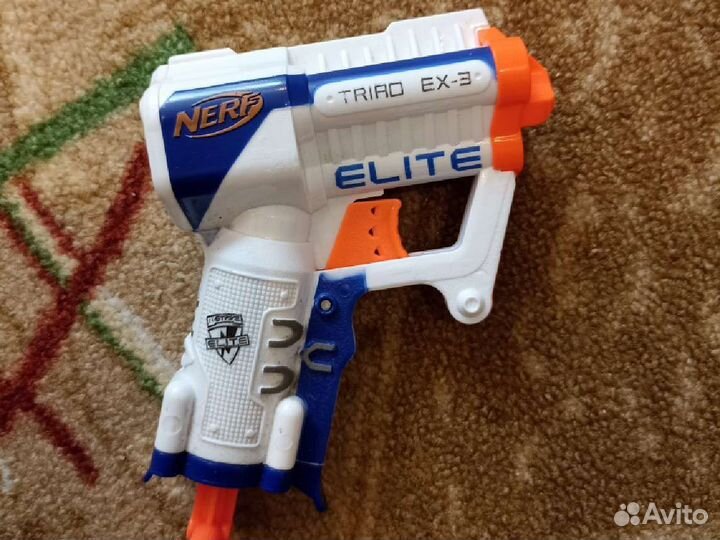 Игрушечный пистолет Нëрф малый