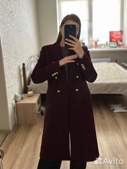 Пальто шерстяное бордовое Zara xs