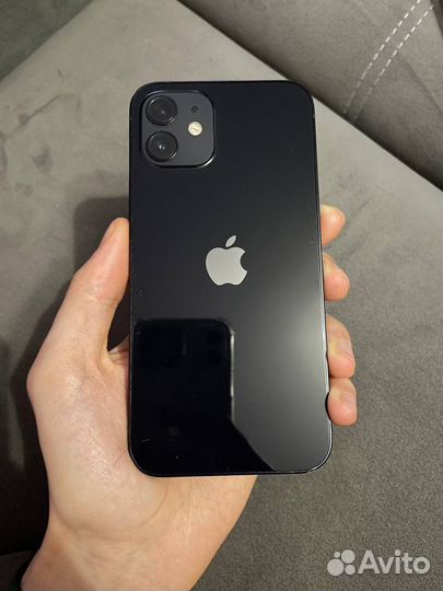 iPhone 12, 64 ГБ