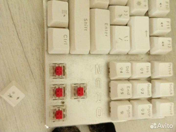 Механическая клавиатура zero,красные свечи