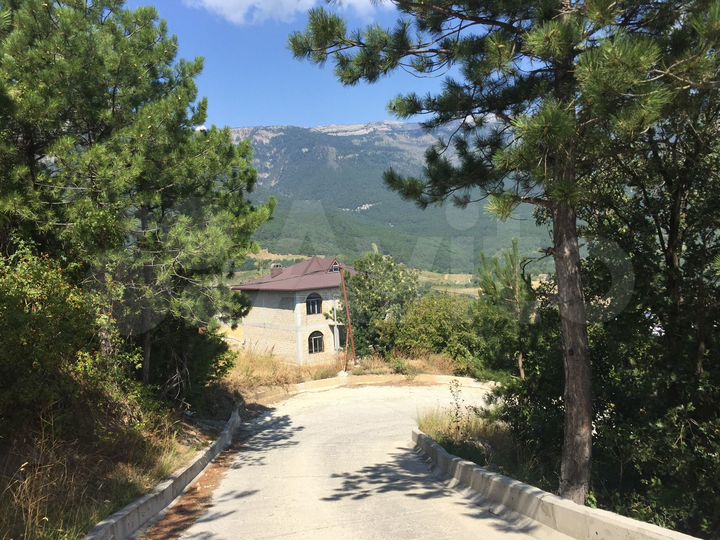 Дом 206,7 м² на участке 4 сот.