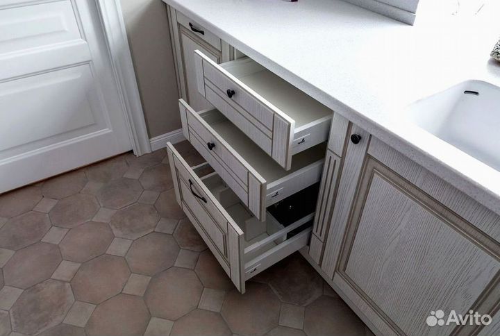 Кухонный гарнитур на заказ под ваши размеры