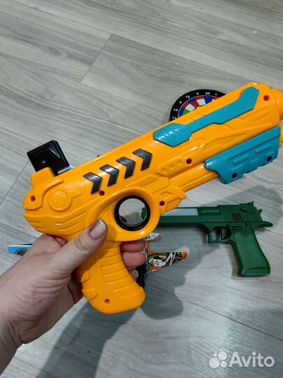 Детский пистолет