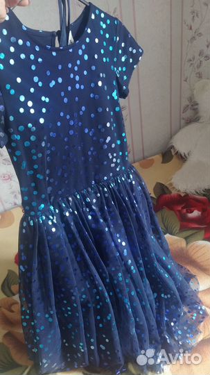 Платье праздничное