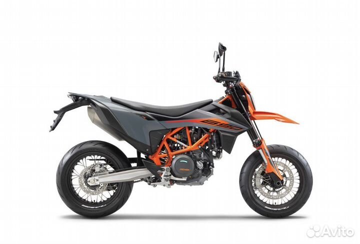 KTM 690 SMC R supermoto 2023 г