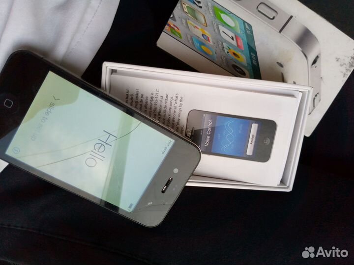 iPhone 4S, 16 ГБ