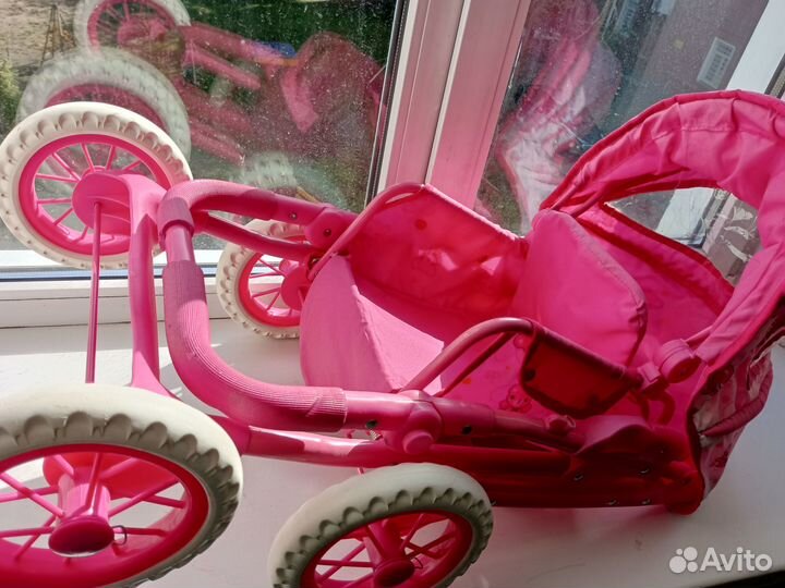 Коляска для кукол
