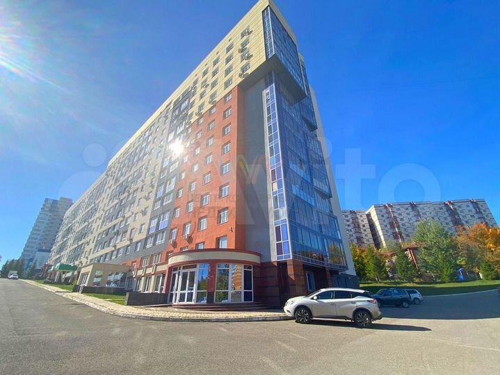 Помещение свободного назначения на Нуреева 220 м2