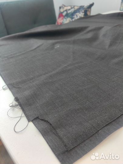 Костюмная ткань с эластаном