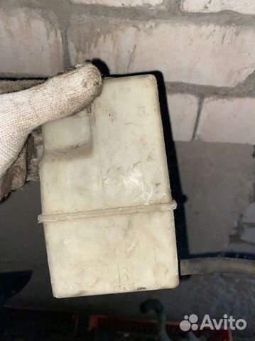 Бочек омывателя mazda 323 Cba купе Z5