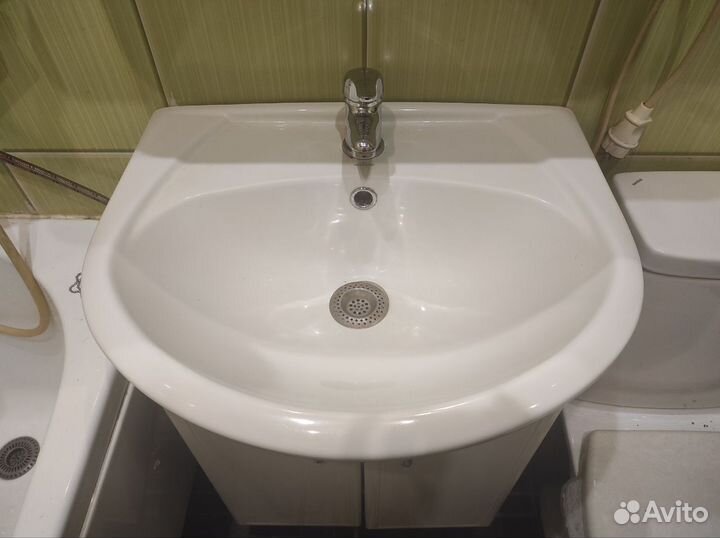 Раковина в ванную с тумбой 54x83см глубина 45 см