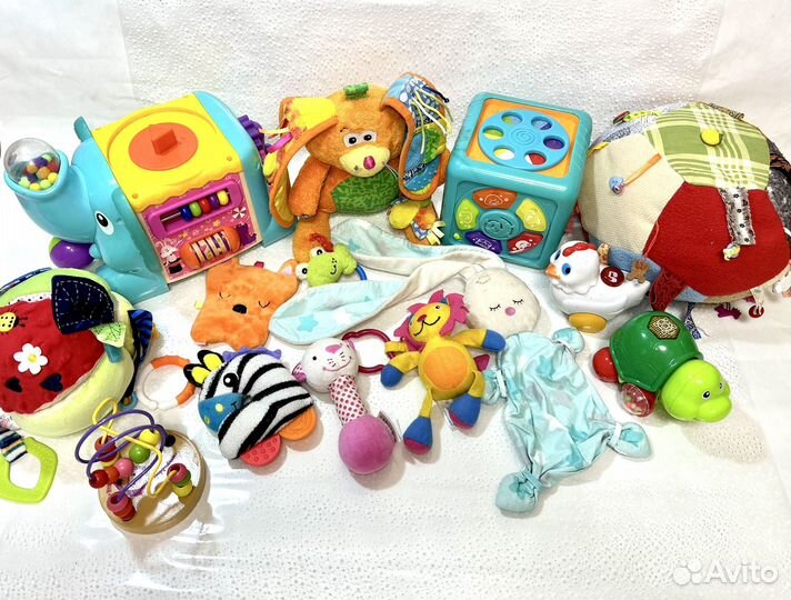 Развивающие игрушки пакетом
