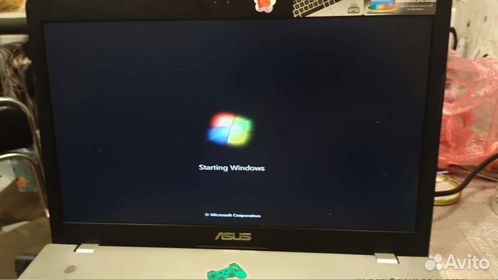 Ноутбук asus